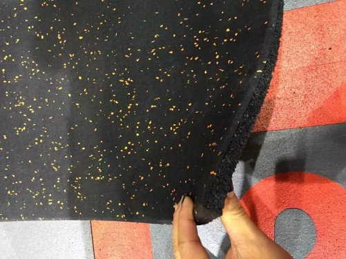 健身房環(huán)保地板