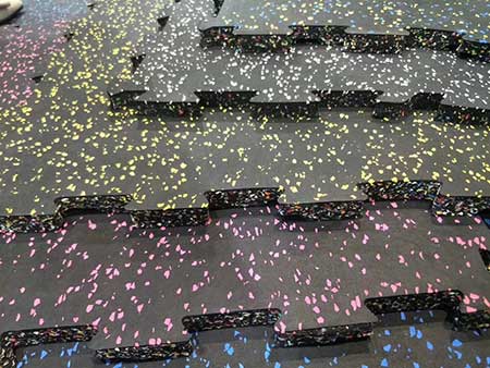 優(yōu)良鎖扣地墊